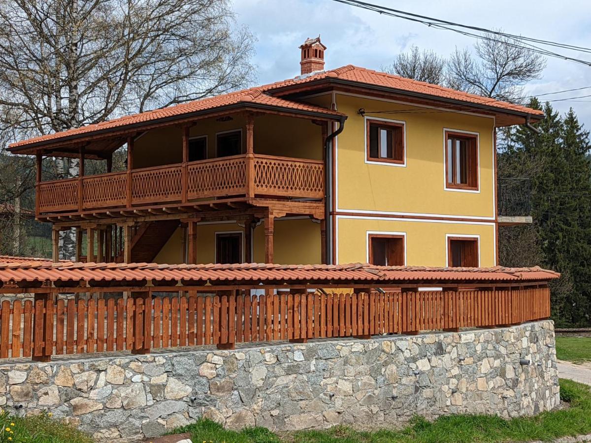 Къща За Гости Феникс Koprivstica Kültér fotó